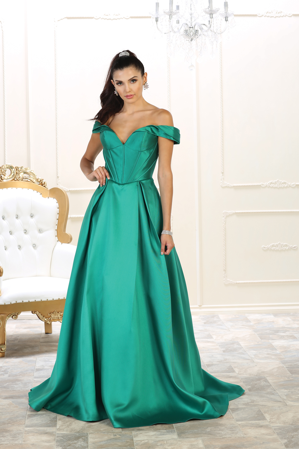 Glamorous Evening Prom Gown - Fancy ...
